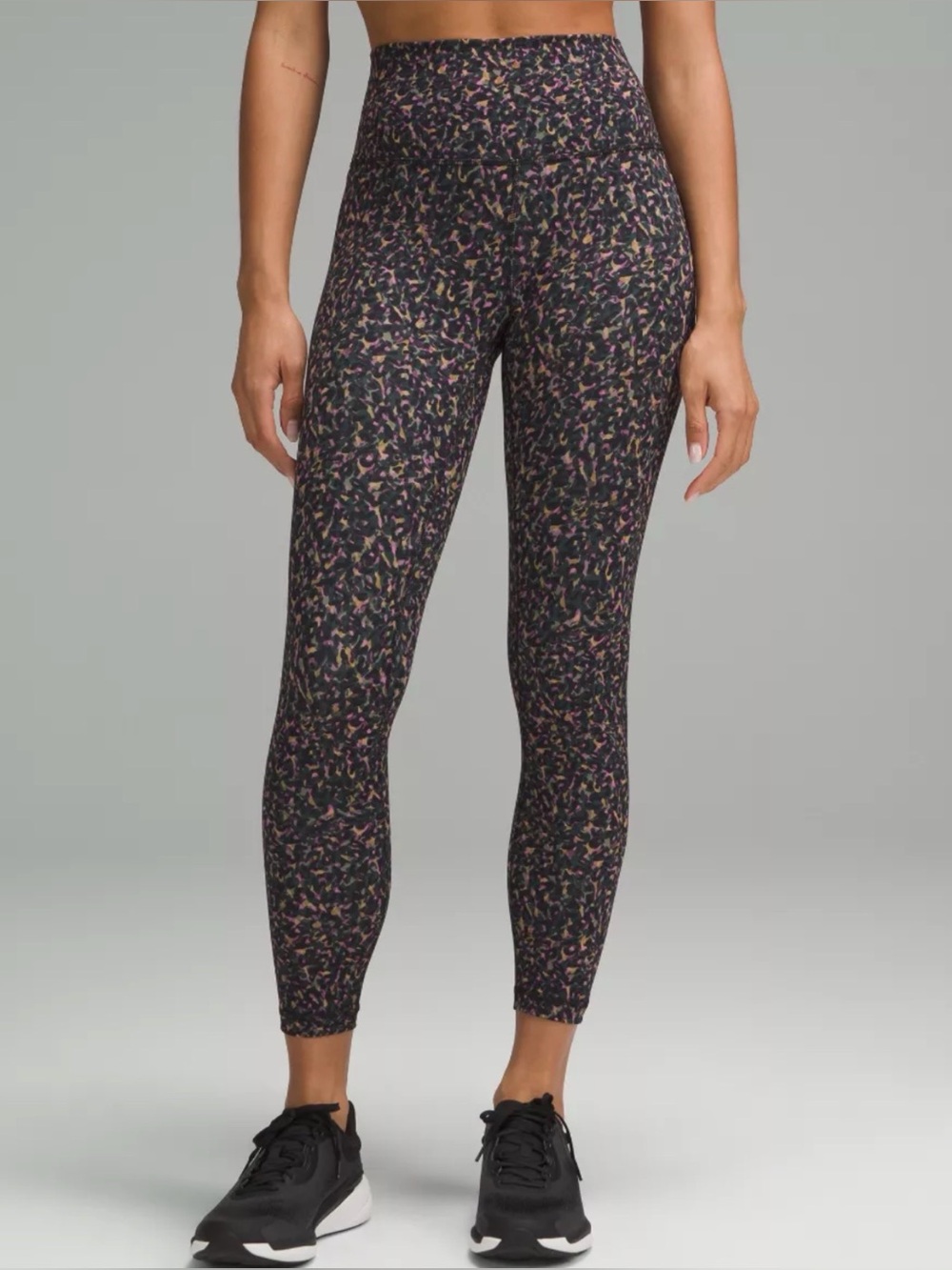Lululemon Wunder Train Hi-Rise 25” leggings size 6